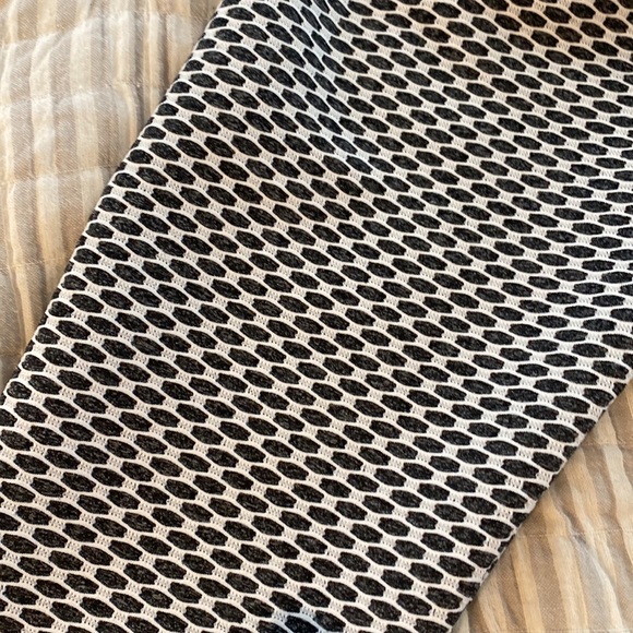 Reosse Leggings for Women, small, butt enhancing, yoga - Picture 5 of 5